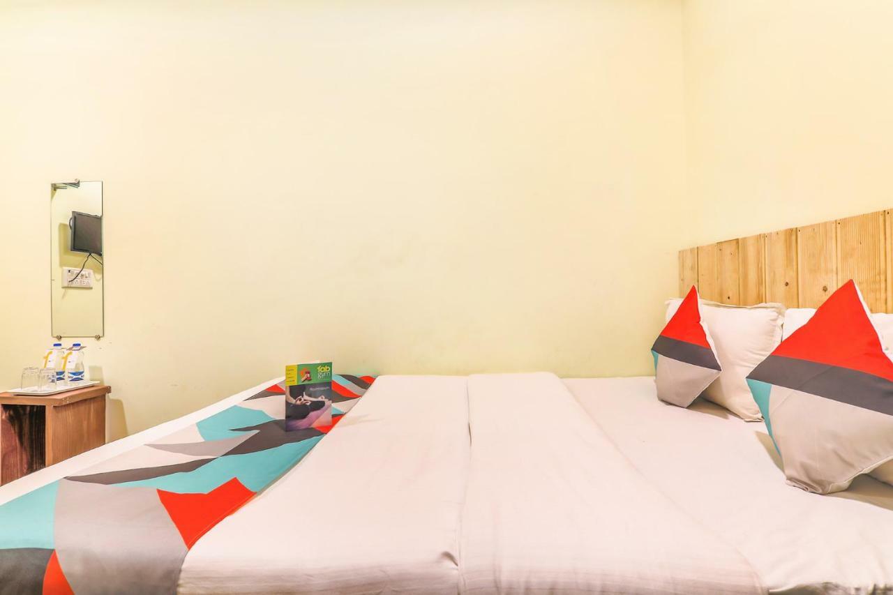 Fabexpress Veal Jean Hotel